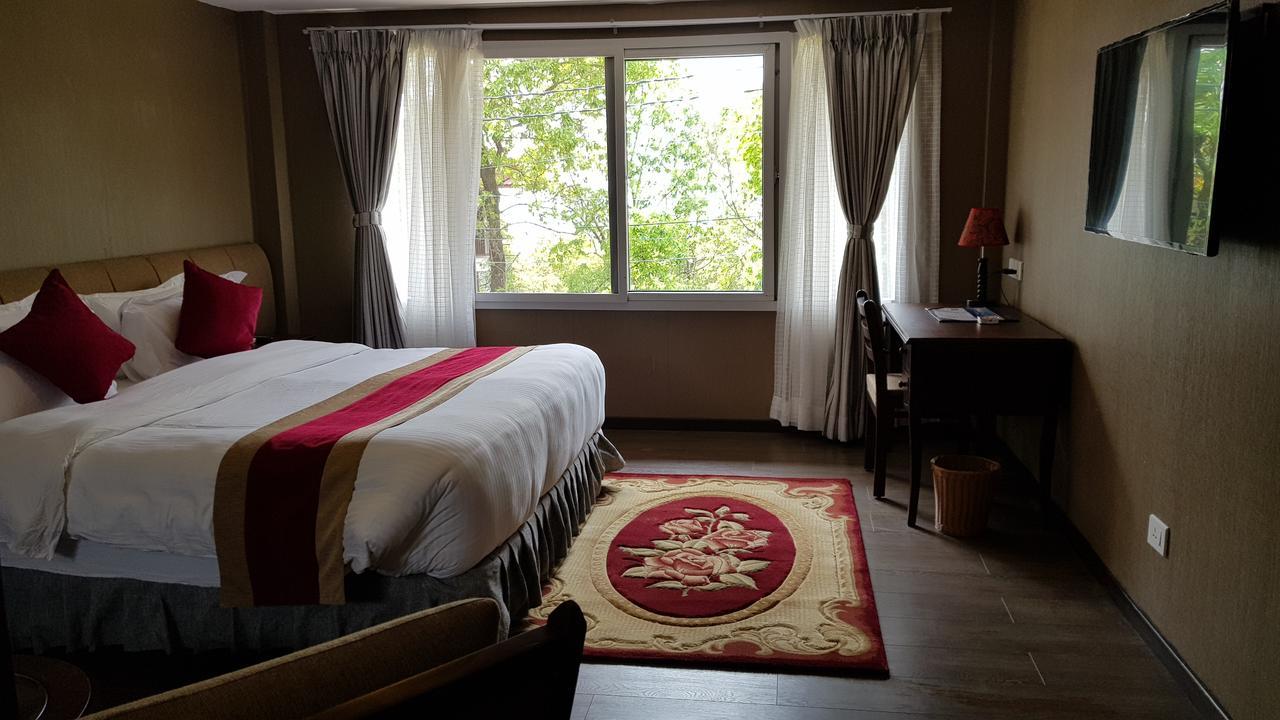 Himalayan Front Hotel By Kgh Group Pokhara Buitenkant foto