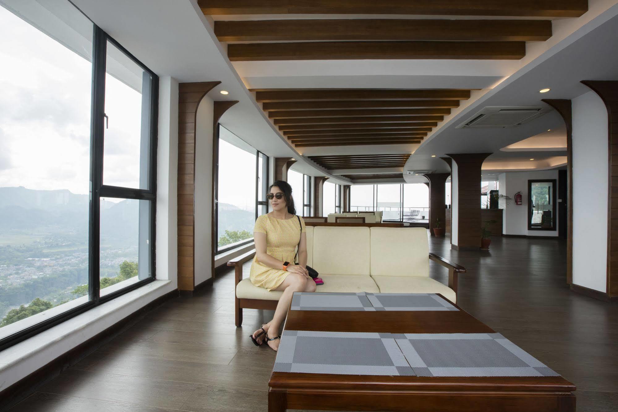 Himalayan Front Hotel By Kgh Group Pokhara Buitenkant foto